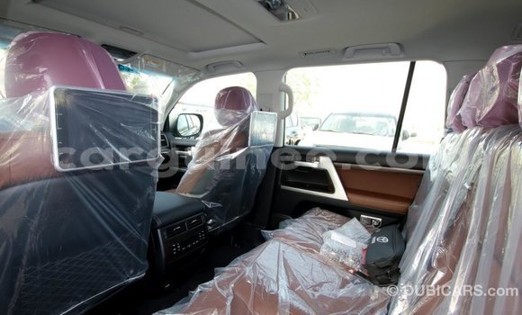 Buy Import Toyota Land Cruiser Black Car in Import - Dubai in Conakry Buy Import Toyota Land Cruiser Black Car in Import - Dubai in Conakry
