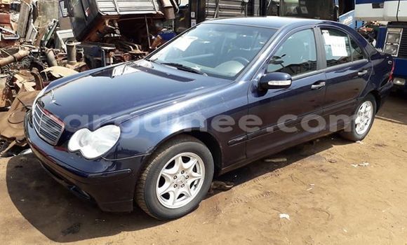 Acheter Occasion Voiture Mercedes-Benz C–Class Bleu à Conakry, Conakry Acheter Occasion Voiture Mercedes-Benz C–Class Bleu à Conakry, Conakry