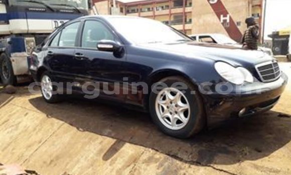 Acheter Occasion Voiture Mercedes-Benz C–Class Bleu à Conakry, Conakry Acheter Occasion Voiture Mercedes-Benz C–Class Bleu à Conakry, Conakry