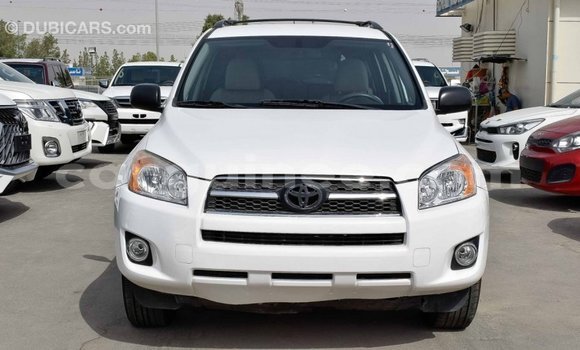 Buy Import Toyota 4Runner White Car in Import - Dubai in Conakry Buy Import Toyota 4Runner White Car in Import - Dubai in Conakry