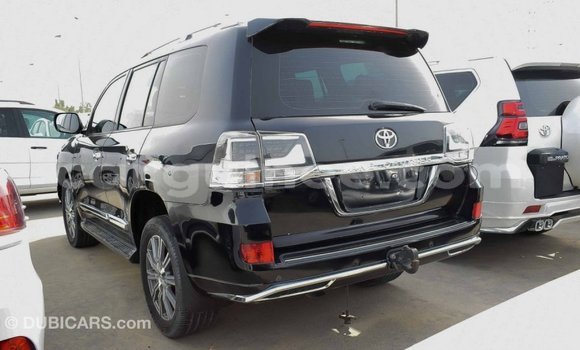 Buy Import Toyota Land Cruiser Black Car in Import - Dubai in Conakry Buy Import Toyota Land Cruiser Black Car in Import - Dubai in Conakry