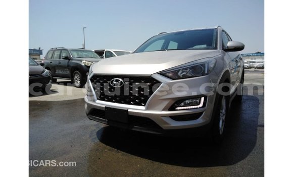 Buy Import Hyundai Tucson Other Car in Import - Dubai in Conakry Buy Import Hyundai Tucson Other Car in Import - Dubai in Conakry