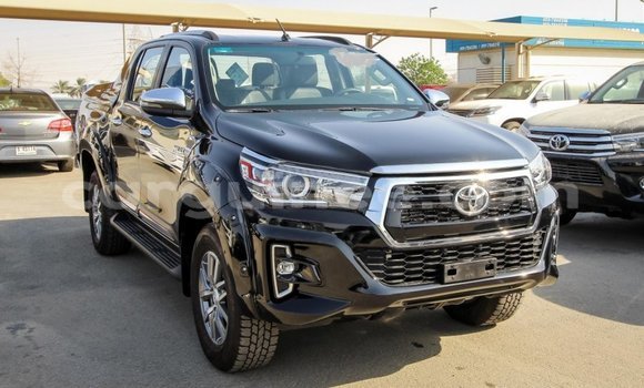 Buy Import Toyota Land Cruiser Black Car in Import - Dubai in Conakry Buy Import Toyota Land Cruiser Black Car in Import - Dubai in Conakry
