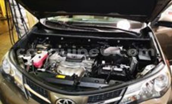 Buy Used Toyota RAV4 Brown Car in Conakry in Conakry Buy Used Toyota RAV4 Brown Car in Conakry in Conakry