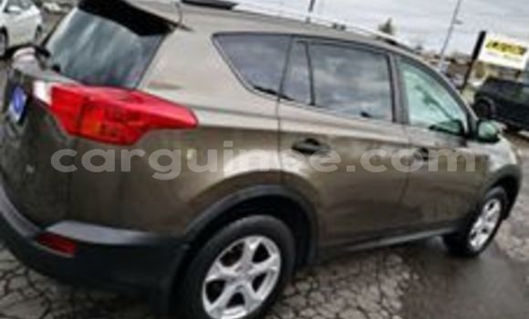 Buy Used Toyota RAV4 Brown Car in Conakry in Conakry Buy Used Toyota RAV4 Brown Car in Conakry in Conakry