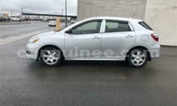 Buy Used Toyota Matrix Silver Car in Conakry in Conakry Buy Used Toyota Matrix Silver Car in Conakry in Conakry