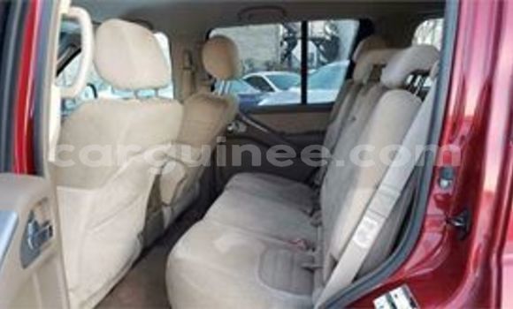 Buy Used Nissan Pathfinder Red Car in Conakry in Conakry Buy Used Nissan Pathfinder Red Car in Conakry in Conakry