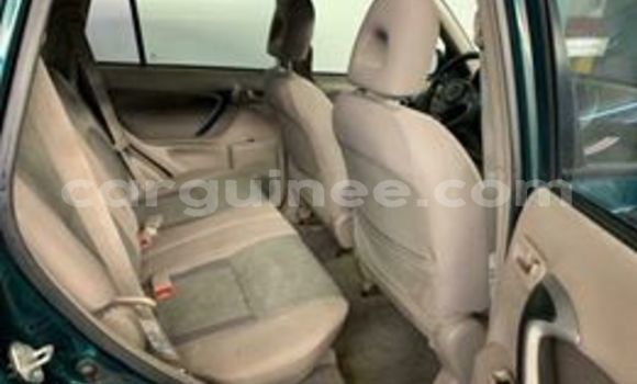 Buy Used Toyota RAV4 Green Car in Conakry in Conakry Buy Used Toyota RAV4 Green Car in Conakry in Conakry
