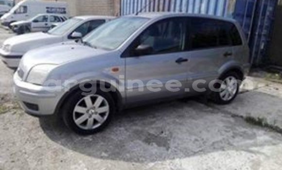 Acheter Occasion Voiture Ford Fusion Gris à Conakry, Conakry