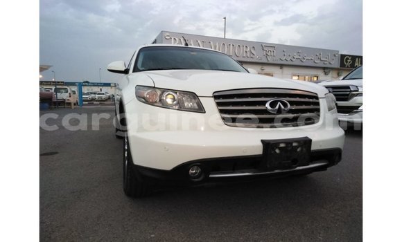 Acheter Import Voiture Infiniti FX Blanc à Import - Dubai, Conakry