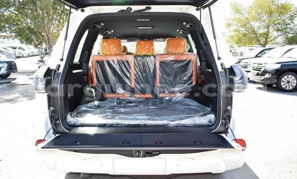 Buy Import Lexus LX White Car in Import - Dubai in Conakry Buy Import Lexus LX White Car in Import - Dubai in Conakry