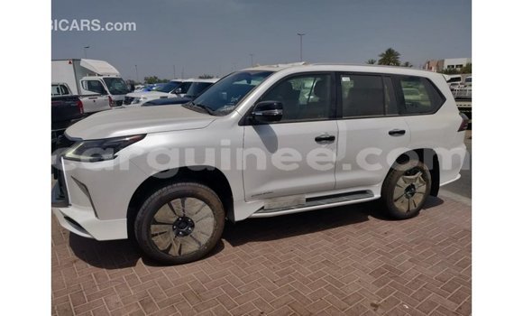 Buy Import Lexus LX White Car in Import - Dubai in Conakry Buy Import Lexus LX White Car in Import - Dubai in Conakry