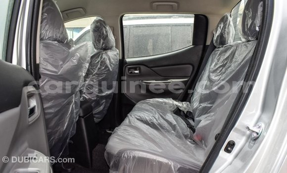 Buy Import Mitsubishi L200 Other Car in Import - Dubai in Conakry Buy Import Mitsubishi L200 Other Car in Import - Dubai in Conakry