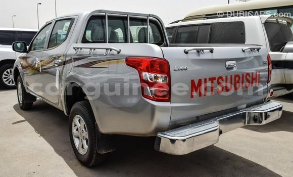 Buy Import Mitsubishi L200 Other Car in Import - Dubai in Conakry Buy Import Mitsubishi L200 Other Car in Import - Dubai in Conakry