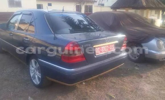 Acheter Occasion Voiture Mercedes-Benz C–Class Bleu à Conakry, Conakry Acheter Occasion Voiture Mercedes-Benz C–Class Bleu à Conakry, Conakry