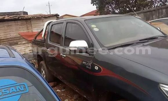 Acheter Occasion Voiture Toyota Hilux Noir à Conakry, Conakry Acheter Occasion Voiture Toyota Hilux Noir à Conakry, Conakry