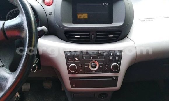 Buy Used Nissan Almera Silver Car in Conakry in Conakry Buy Used Nissan Almera Silver Car in Conakry in Conakry
