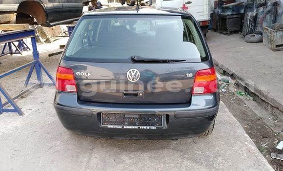Buy Used Volkswagen Golf Blue Car in Conakry in Conakry Buy Used Volkswagen Golf Blue Car in Conakry in Conakry