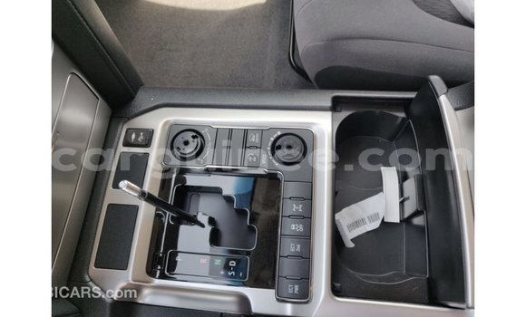 Buy Import Toyota Land Cruiser Black Car in Import - Dubai in Conakry Buy Import Toyota Land Cruiser Black Car in Import - Dubai in Conakry