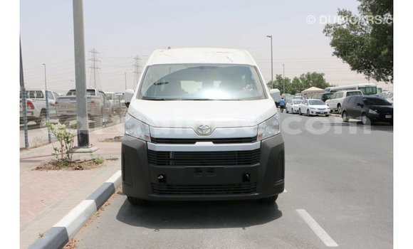 Buy Import Toyota Hiace White Car in Import - Dubai in Conakry Buy Import Toyota Hiace White Car in Import - Dubai in Conakry
