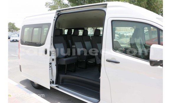 Buy Import Toyota Hiace White Car in Import - Dubai in Conakry Buy Import Toyota Hiace White Car in Import - Dubai in Conakry