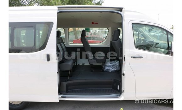 Buy Import Toyota Hiace White Car in Import - Dubai in Conakry Buy Import Toyota Hiace White Car in Import - Dubai in Conakry
