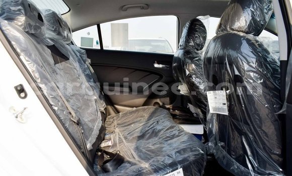 Buy Import Kia Cerato White Car in Import - Dubai in Conakry Buy Import Kia Cerato White Car in Import - Dubai in Conakry