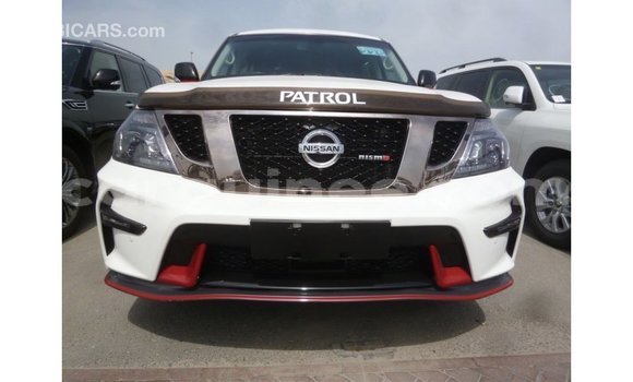 Buy Import Nissan Patrol White Car in Import - Dubai in Conakry Buy Import Nissan Patrol White Car in Import - Dubai in Conakry