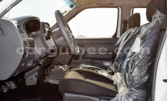 Buy Import Nissan NP 300 White Car in Import - Dubai in Conakry Buy Import Nissan NP 300 White Car in Import - Dubai in Conakry