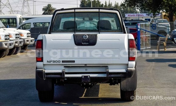 Buy Import Nissan NP 300 White Car in Import - Dubai in Conakry Buy Import Nissan NP 300 White Car in Import - Dubai in Conakry