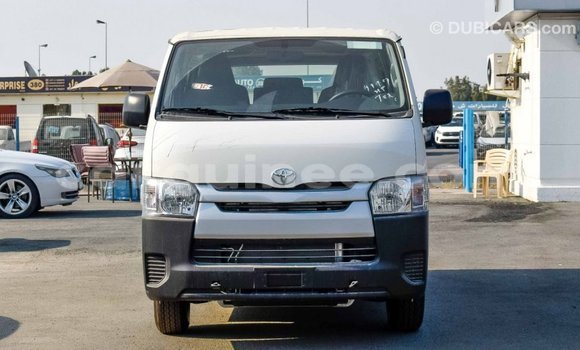 Buy Import Toyota Hiace White Car in Import - Dubai in Conakry Buy Import Toyota Hiace White Car in Import - Dubai in Conakry