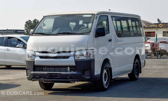 Buy Import Toyota Hiace White Car in Import - Dubai in Conakry Buy Import Toyota Hiace White Car in Import - Dubai in Conakry
