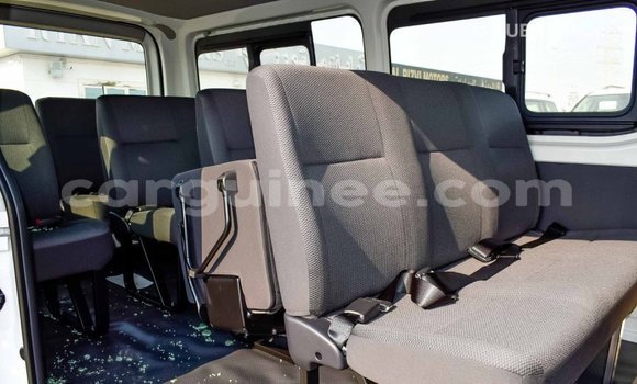 Buy Import Toyota Hiace White Car in Import - Dubai in Conakry Buy Import Toyota Hiace White Car in Import - Dubai in Conakry