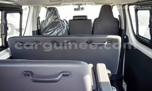 Buy Import Toyota Hiace White Car in Import - Dubai in Conakry Buy Import Toyota Hiace White Car in Import - Dubai in Conakry