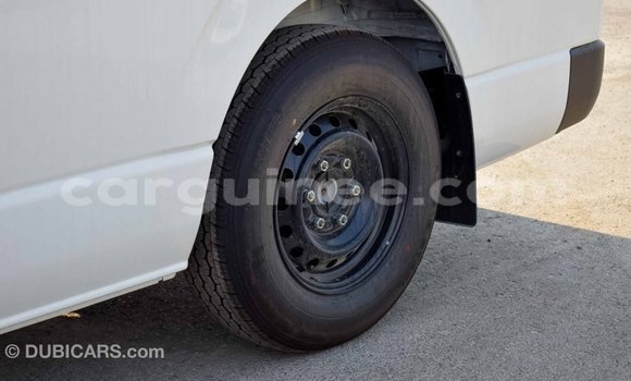 Buy Import Toyota Hiace White Car in Import - Dubai in Conakry Buy Import Toyota Hiace White Car in Import - Dubai in Conakry