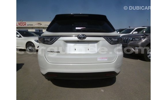 Buy Import Toyota Harrier White Car in Import - Dubai in Conakry Buy Import Toyota Harrier White Car in Import - Dubai in Conakry