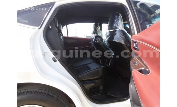 Buy Import Toyota Harrier White Car in Import - Dubai in Conakry Buy Import Toyota Harrier White Car in Import - Dubai in Conakry