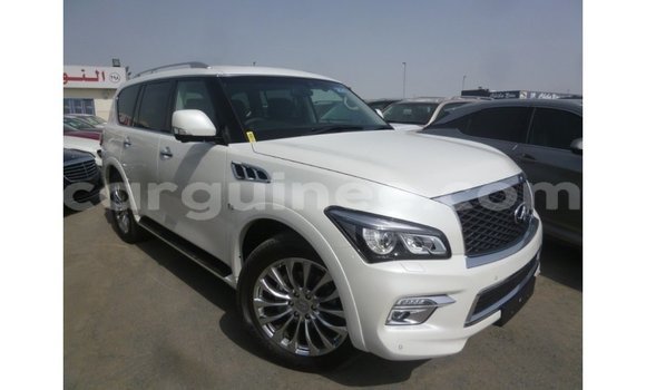 Acheter Import Voiture Infiniti Q Blanc à Import - Dubai, Conakry