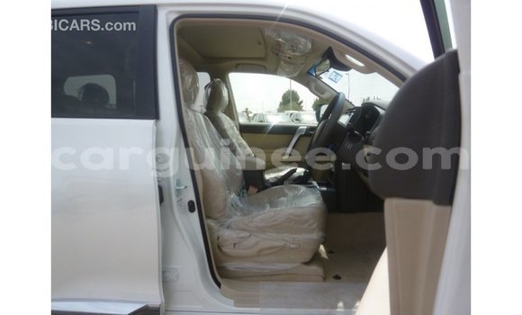 Buy Import Toyota Prado White Car in Import - Dubai in Conakry Buy Import Toyota Prado White Car in Import - Dubai in Conakry