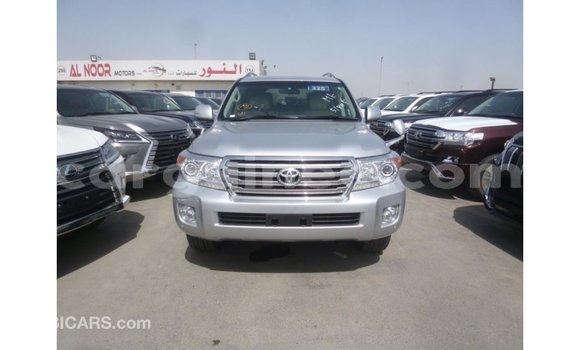 Acheter Import Voiture Toyota Land Cruiser Autre à Import - Dubai, Conakry Acheter Import Voiture Toyota Land Cruiser Autre à Import - Dubai, Conakry