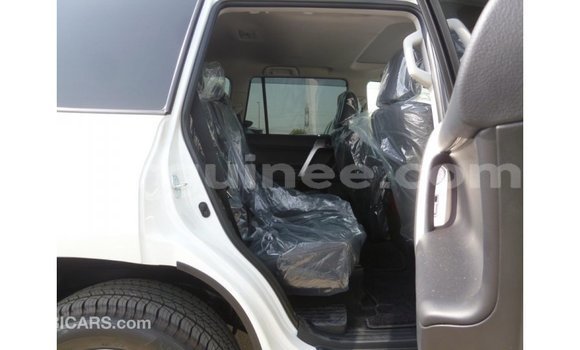 Buy Import Toyota Prado White Car in Import - Dubai in Conakry Buy Import Toyota Prado White Car in Import - Dubai in Conakry
