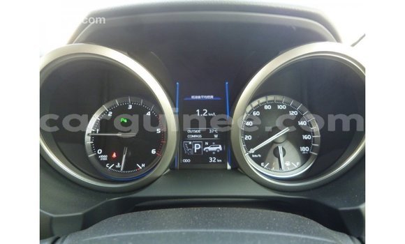 Buy Import Toyota Prado White Car in Import - Dubai in Conakry Buy Import Toyota Prado White Car in Import - Dubai in Conakry