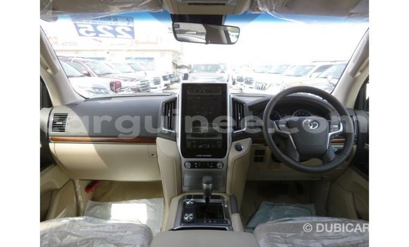 Acheter Import Voiture Toyota Land Cruiser Autre à Import - Dubai, Conakry Acheter Import Voiture Toyota Land Cruiser Autre à Import - Dubai, Conakry