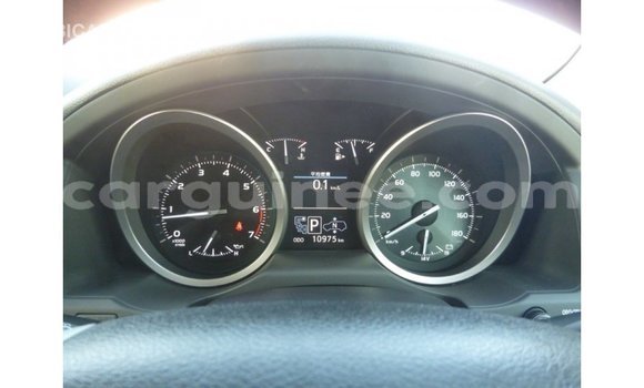 Acheter Import Voiture Toyota Land Cruiser Blanc à Import - Dubai, Conakry Acheter Import Voiture Toyota Land Cruiser Blanc à Import - Dubai, Conakry