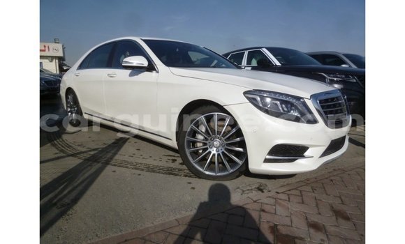 Buy Import Mercedes-Benz 190 White Car in Import - Dubai in Conakry Buy Import Mercedes-Benz 190 White Car in Import - Dubai in Conakry