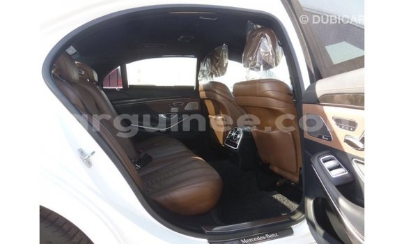 Buy Import Mercedes-Benz 190 White Car in Import - Dubai in Conakry Buy Import Mercedes-Benz 190 White Car in Import - Dubai in Conakry