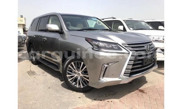 Acheter Import Voiture Lexus LX Autre à Import - Dubai, Conakry Acheter Import Voiture Lexus LX Autre à Import - Dubai, Conakry