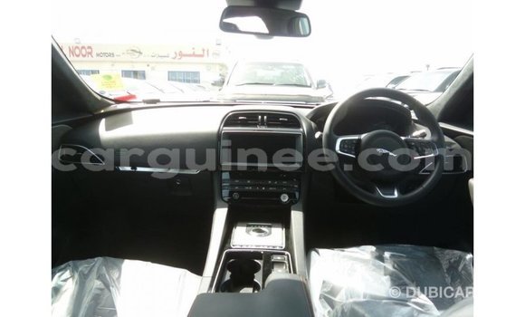 Acheter Import Voiture Jaguar F-Pace Autre à Import - Dubai, Conakry Acheter Import Voiture Jaguar F-Pace Autre à Import - Dubai, Conakry