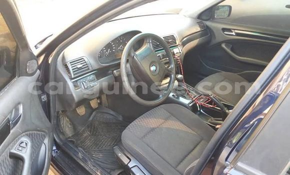 Acheter Occasion Voiture BMW 3–Series Bleu à Conakry, Conakry Acheter Occasion Voiture BMW 3–Series Bleu à Conakry, Conakry