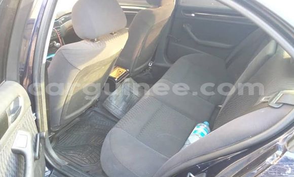 Acheter Occasion Voiture BMW 3–Series Bleu à Conakry, Conakry Acheter Occasion Voiture BMW 3–Series Bleu à Conakry, Conakry